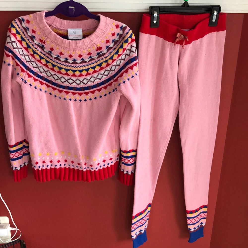 Hanna Anderson size 120 sweater pant set